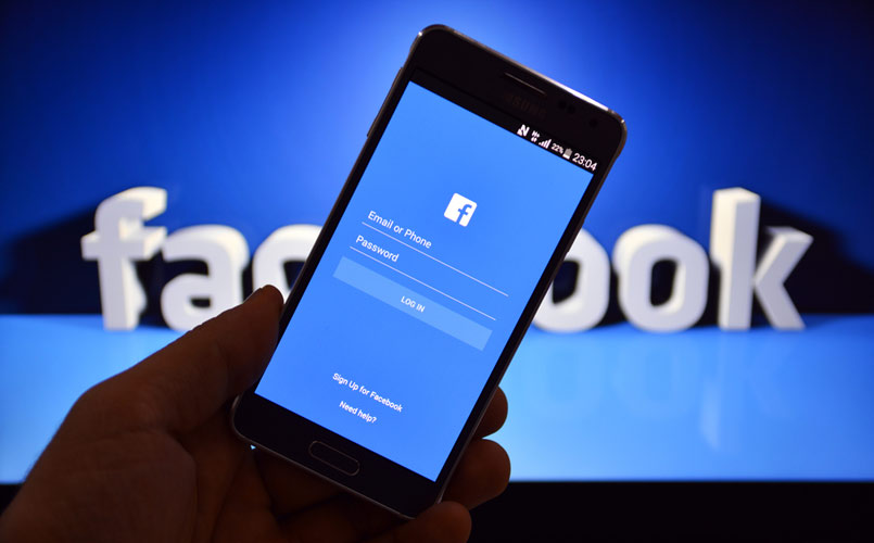 Facebook for android and IPhone