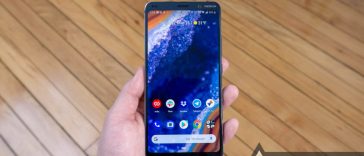 The Nokia 9 PureView is a good phone ruined by serious problems